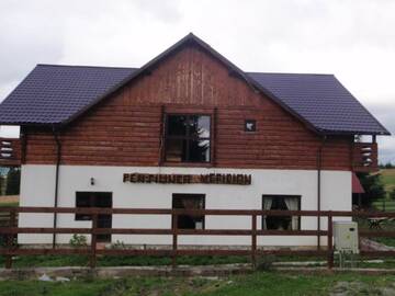 Фотографии Гостевой дом Pensiunea Meridian г. Белиш (Румыния) №3 Фото Гостевой дом Pensiunea Meridian г. Белиш 3